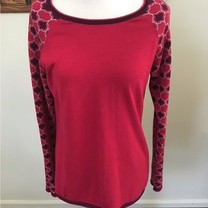 Title Nine sweater, M, EUC. Great color for the holidays.